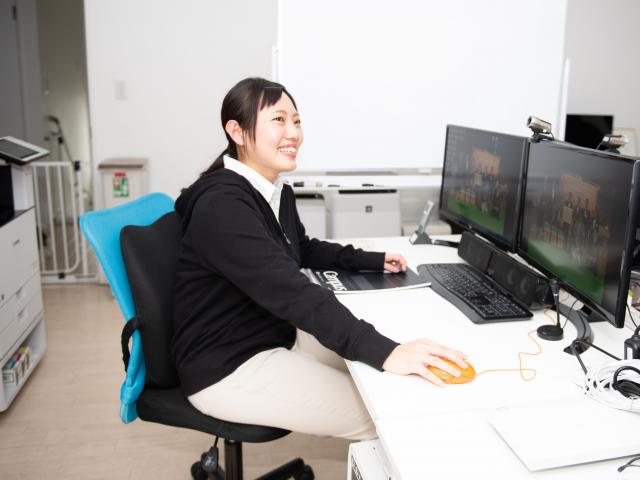 先輩スタッフがきちんと指導するので未経験でも大丈夫^^♪
